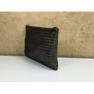 BOTTEGA VENETA INTRECCIATO LEATHER CLUTCH BOTTEGA VENETA INTRECCIATO LEATHER CLUTCH